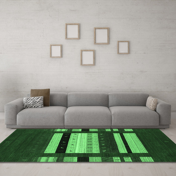 Machine Washable Abstract Emerald Green Contemporary Area Rugs in a Living Room,, wshcon1969emgrn