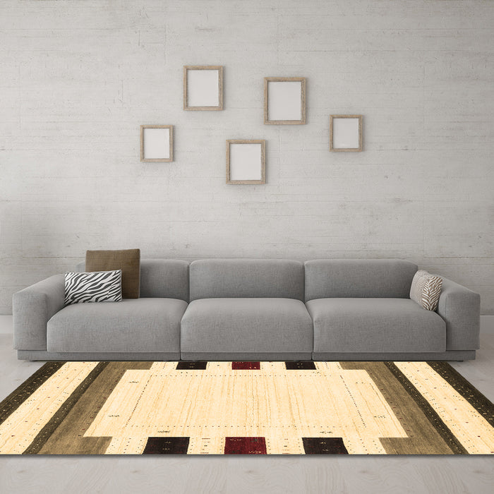 Machine Washable Solid Brown Modern Rug in a Living Room,, wshcon1971brn