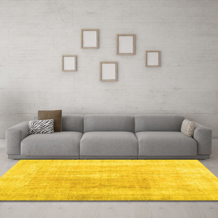 Machine Washable Abstract Yellow Contemporary Rug in a Living Room, wshcon1974yw