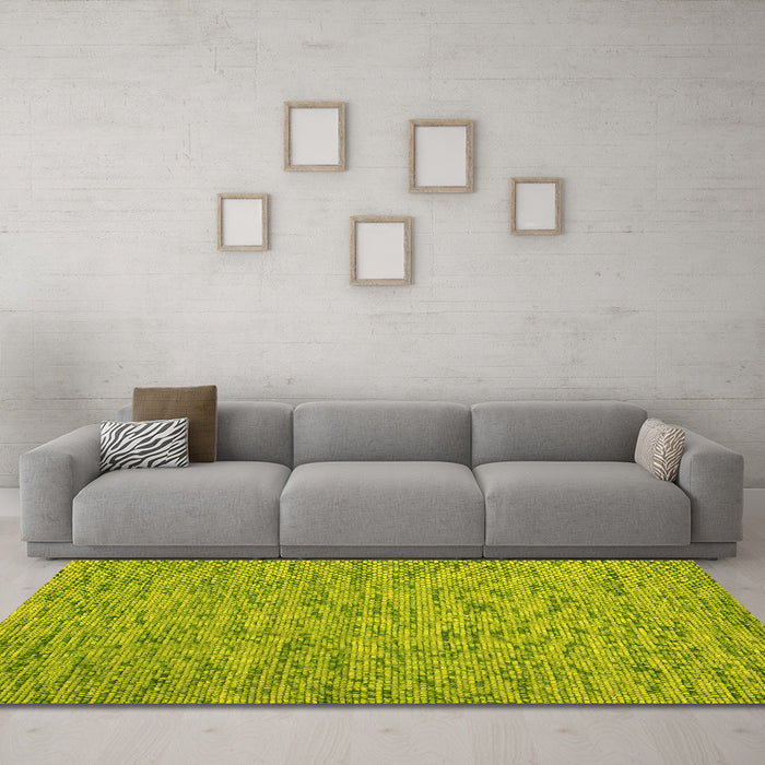 Machine Washable Abstract Yellow Contemporary Rug in a Living Room, wshcon1975yw