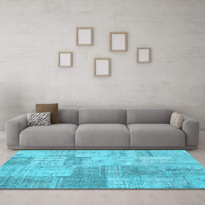 Machine Washable Patchwork Light Blue Transitional Rug in a Living Room, wshcon1979lblu