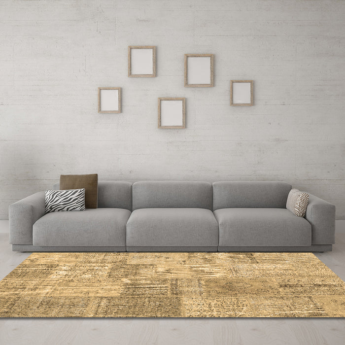 Machine Washable Patchwork Brown Transitional Rug in a Living Room,, wshcon1979brn