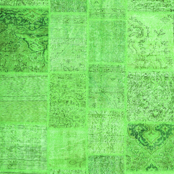 Patchwork Green Transitional Rug, con1984grn