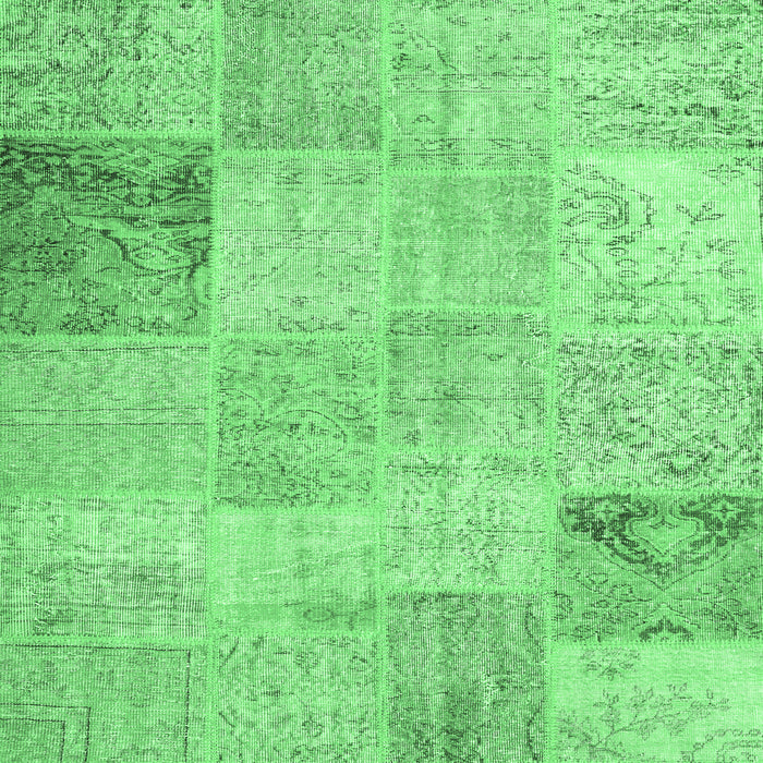 Square Patchwork Emerald Green Transitional Rug, con1984emgrn