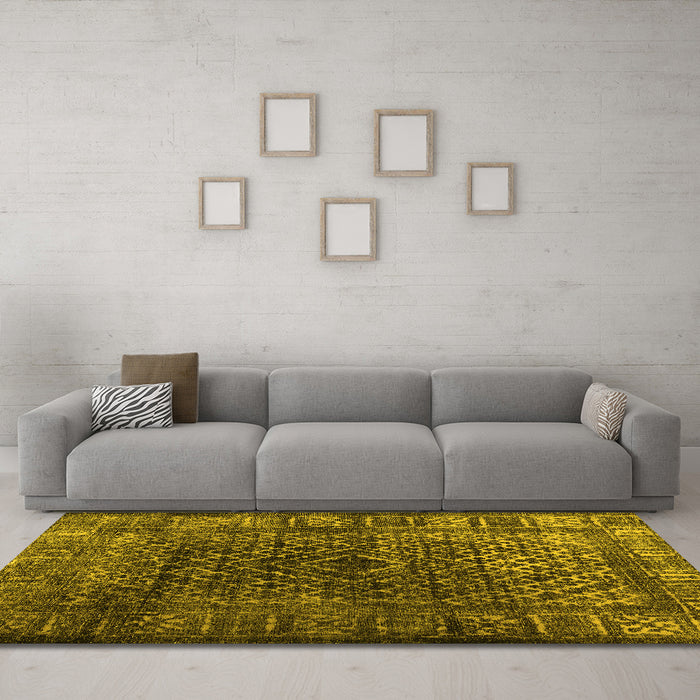 Machine Washable Abstract Yellow Contemporary Rug in a Living Room, wshcon1986yw