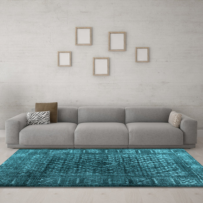 Machine Washable Abstract Light Blue Contemporary Rug in a Living Room, wshcon1986lblu