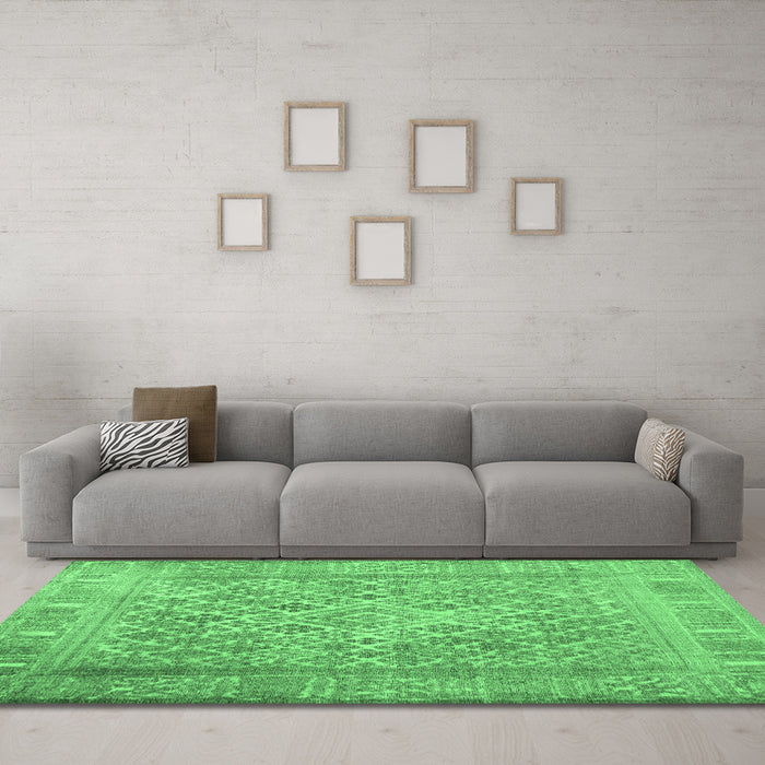 Machine Washable Persian Emerald Green Bohemian Area Rugs in a Living Room,, wshcon1987emgrn