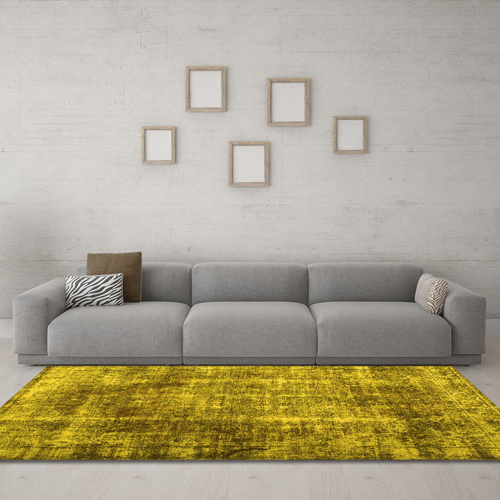 Machine Washable Abstract Yellow Contemporary Rug in a Living Room, wshcon1991yw