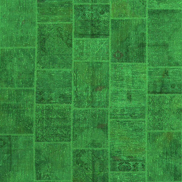 Serging Thickness of Machine Washable Patchwork Green Transitional Area Rugs, wshcon1993grn