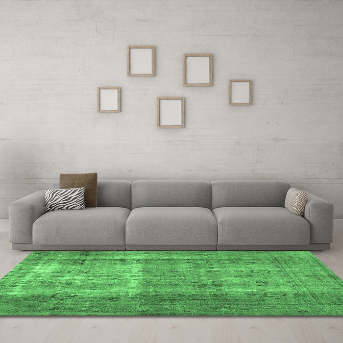 Machine Washable Abstract Emerald Green Contemporary Area Rugs in a Living Room,, wshcon1998emgrn