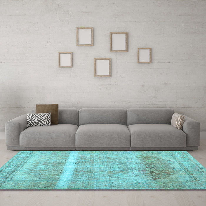 Machine Washable Abstract Light Blue Contemporary Rug in a Living Room, wshcon2000lblu