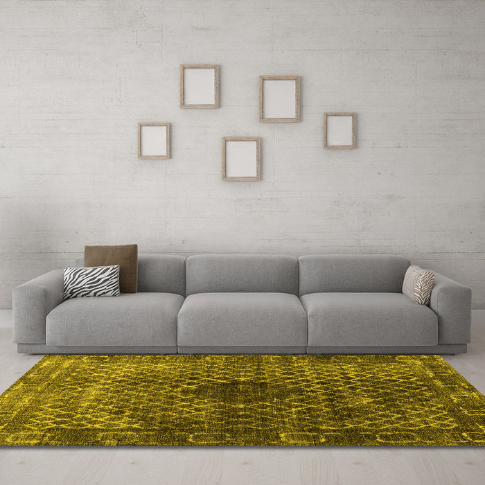 Machine Washable Abstract Yellow Contemporary Rug in a Living Room, wshcon2005yw