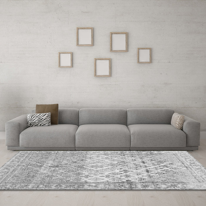 Machine Washable Abstract Gray Contemporary Rug in a Living Room,, wshcon2008gry