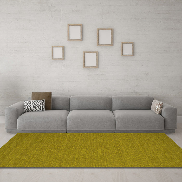 Machine Washable Abstract Yellow Contemporary Rug in a Living Room, wshcon200yw
