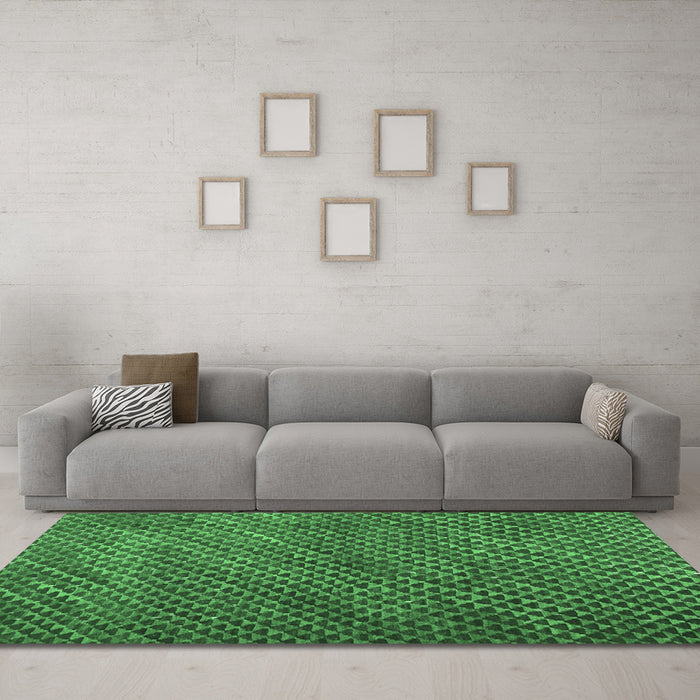 Machine Washable Abstract Emerald Green Contemporary Area Rugs in a Living Room,, wshcon2011emgrn