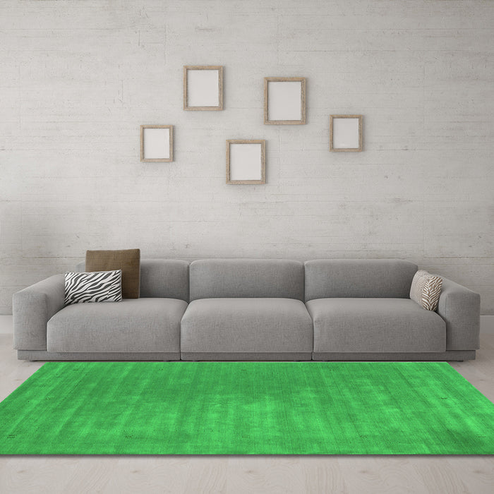 Machine Washable Abstract Green Contemporary Area Rugs in a Living Room,, wshcon2016grn