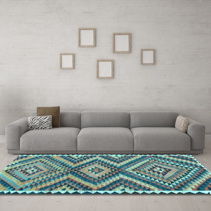 Machine Washable Oriental Light Blue Traditional Rug in a Living Room, wshcon2018lblu