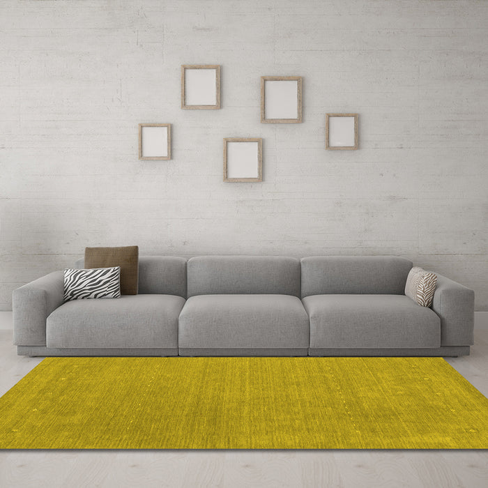 Machine Washable Abstract Yellow Contemporary Rug in a Living Room, wshcon2021yw