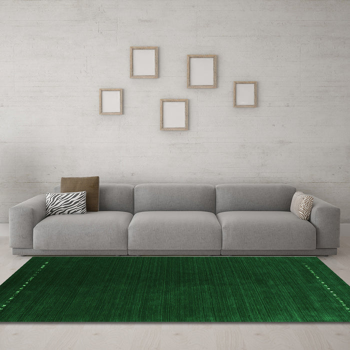Machine Washable Abstract Green Contemporary Area Rugs in a Living Room,, wshcon2025grn
