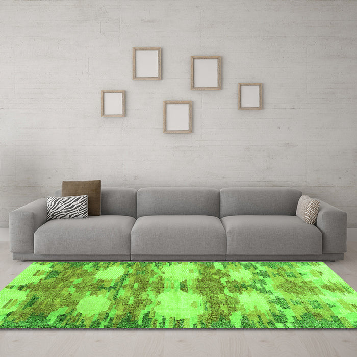 Machine Washable Abstract Green Contemporary Area Rugs in a Living Room,, wshcon2042grn