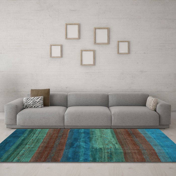 Machine Washable Abstract Light Blue Contemporary Rug in a Living Room, wshcon2043lblu
