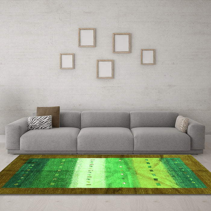 Machine Washable Abstract Green Contemporary Area Rugs in a Living Room,, wshcon2045grn