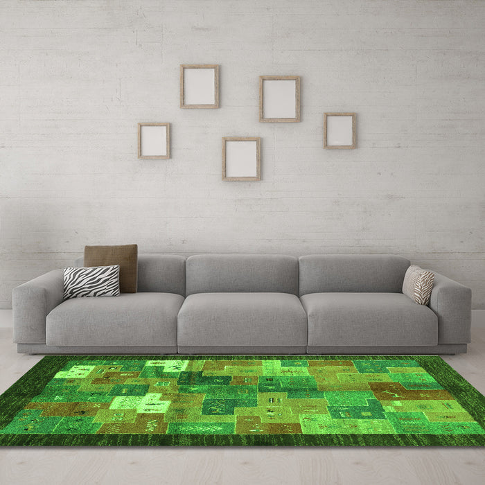 Machine Washable Abstract Green Contemporary Area Rugs in a Living Room,, wshcon2046grn