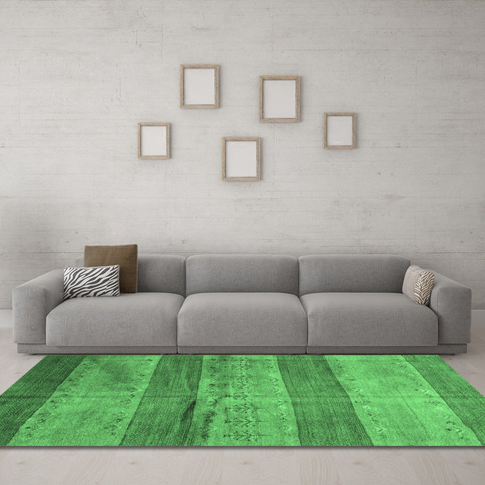 Machine Washable Abstract Emerald Green Contemporary Area Rugs in a Living Room,, wshcon2048emgrn