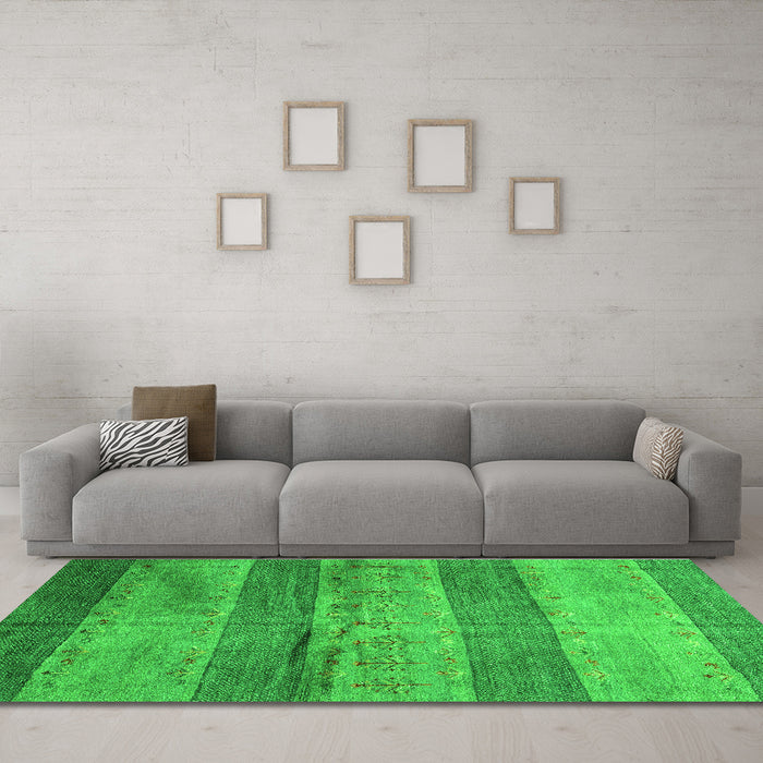 Machine Washable Abstract Green Contemporary Area Rugs in a Living Room,, wshcon2048grn