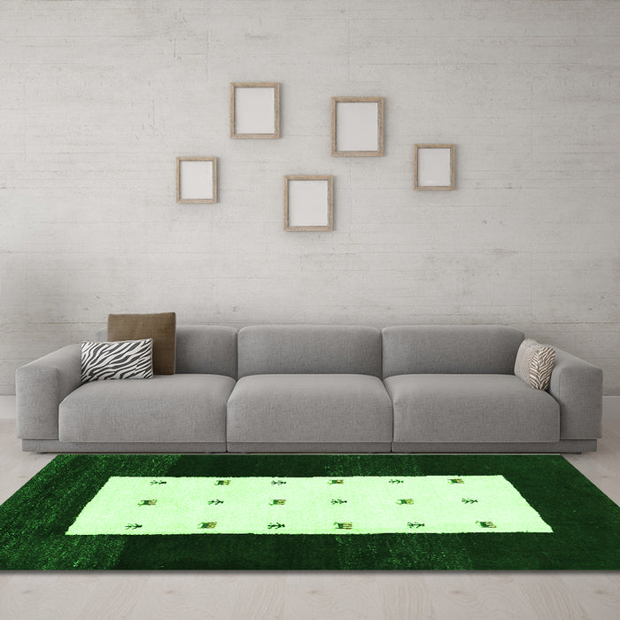 Machine Washable Abstract Green Contemporary Area Rugs in a Living Room,, wshcon2049grn