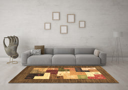 Machine Washable Abstract Brown Contemporary Rug in a Living Room,, wshcon2050brn