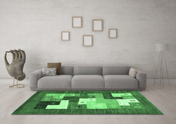 Machine Washable Abstract Emerald Green Contemporary Area Rugs in a Living Room,, wshcon2050emgrn
