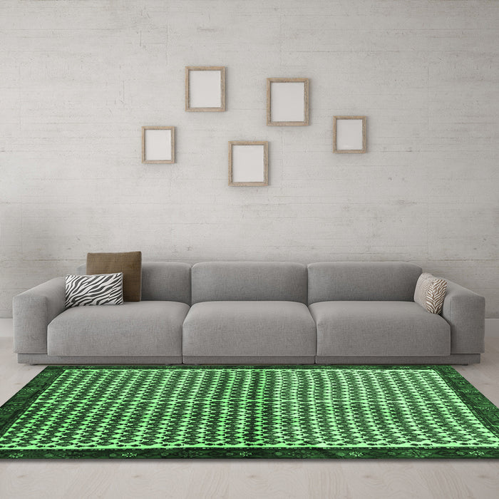 Machine Washable Abstract Emerald Green Contemporary Area Rugs in a Living Room,, wshcon2056emgrn
