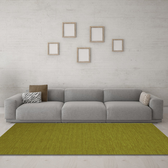 Machine Washable Abstract Green Contemporary Area Rugs in a Living Room,, wshcon206grn