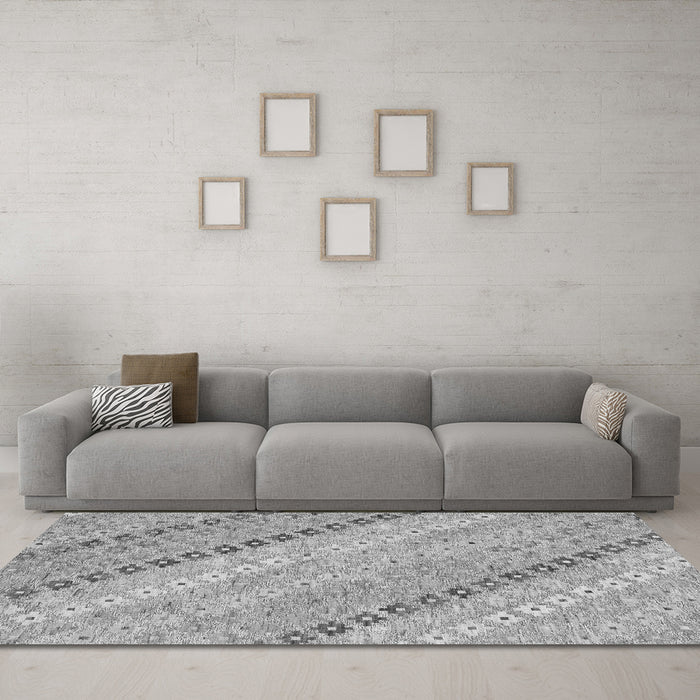 Machine Washable Southwestern Gray Country Rug in a Living Room,, wshcon2071gry