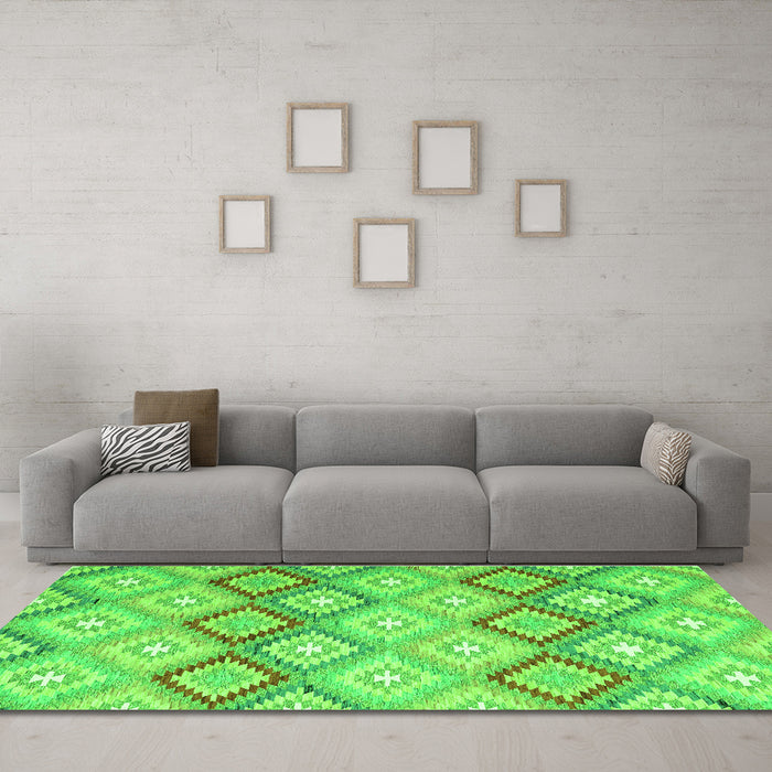 Machine Washable Southwestern Green Country Area Rugs in a Living Room,, wshcon2088grn