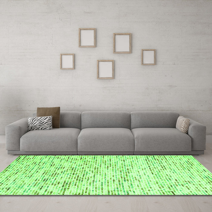 Machine Washable Solid Green Modern Area Rugs in a Living Room,, wshcon2100grn