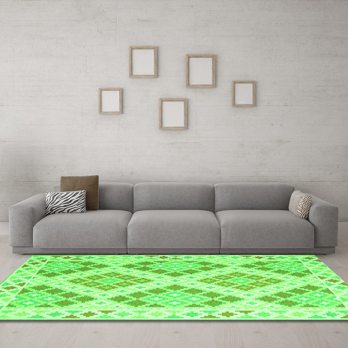 Machine Washable Southwestern Green Country Area Rugs in a Living Room,, wshcon2107grn