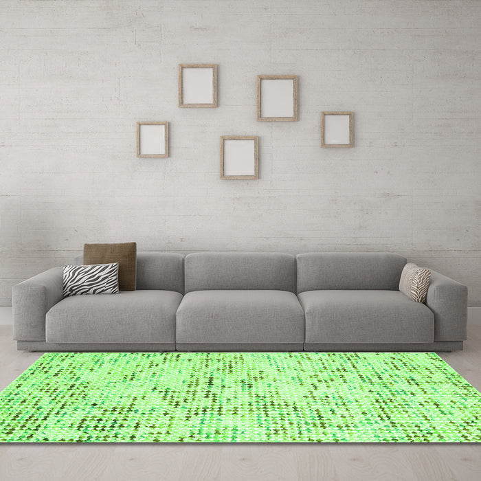Machine Washable Solid Green Modern Area Rugs in a Living Room,, wshcon2108grn