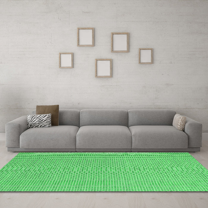 Machine Washable Abstract Green Contemporary Area Rugs in a Living Room,, wshcon2164grn