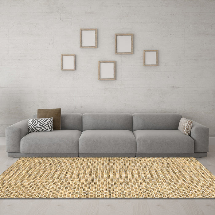 Machine Washable Abstract Brown Contemporary Rug in a Living Room,, wshcon2179brn