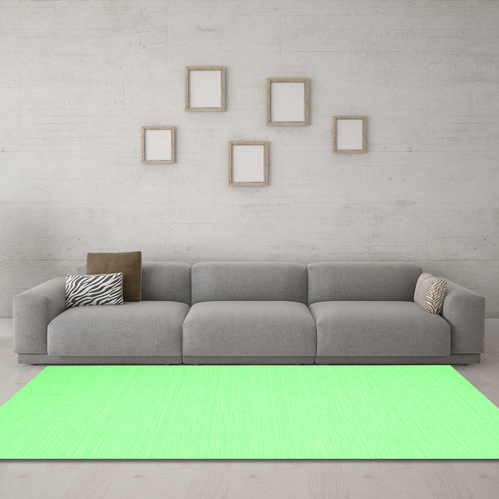 Machine Washable Abstract Emerald Green Contemporary Area Rugs in a Living Room,, wshcon217emgrn