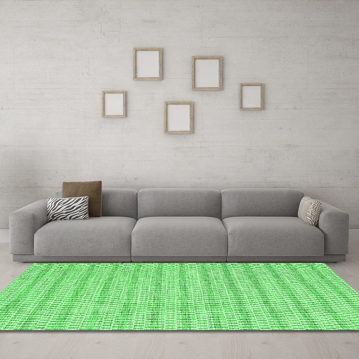 Machine Washable Abstract Green Contemporary Area Rugs in a Living Room,, wshcon2186grn