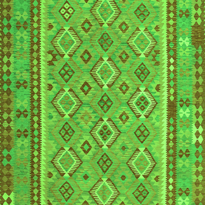 Serging Thickness of Machine Washable Southwestern Green Country Area Rugs, wshcon2199grn