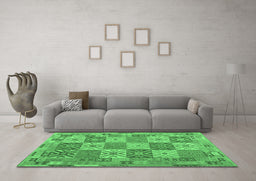 Machine Washable Southwestern Emerald Green Country Area Rugs in a Living Room,, wshcon2200emgrn