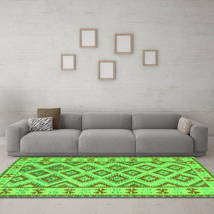 Machine Washable Southwestern Green Country Area Rugs in a Living Room,, wshcon2206grn