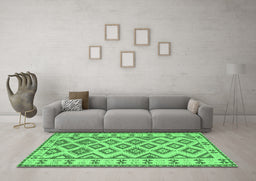 Machine Washable Southwestern Emerald Green Country Area Rugs in a Living Room,, wshcon2206emgrn