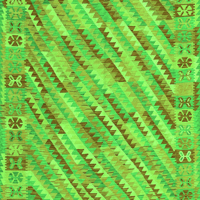 Serging Thickness of Machine Washable Southwestern Green Country Area Rugs, wshcon2210grn