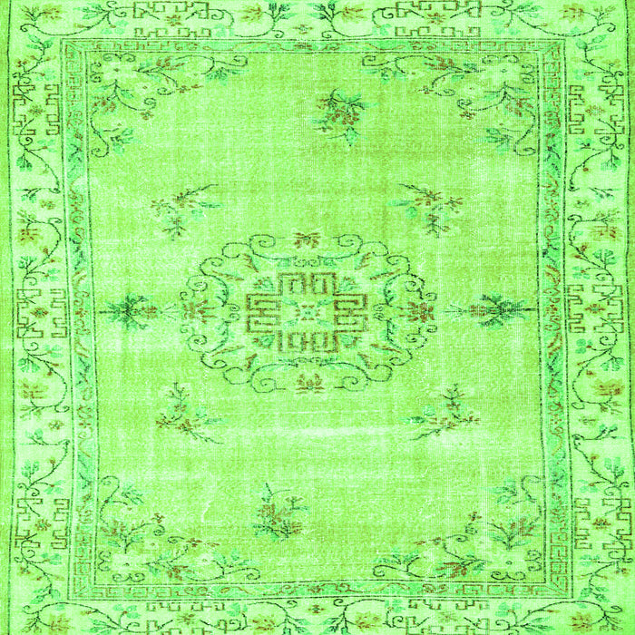 Serging Thickness of Abstract Green Contemporary Rug, con2220grn