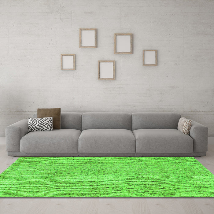 Machine Washable Abstract Green Contemporary Area Rugs in a Living Room,, wshcon2229grn